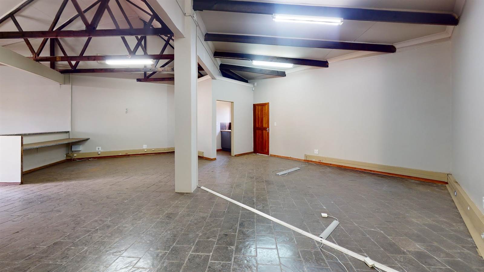 900  m² Commercial space in Potchefstroom Central photo number 11
