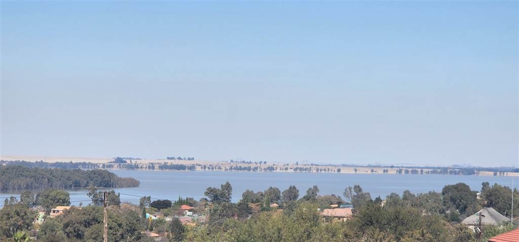 1100 m² Land available in Vaal Marina photo number 1