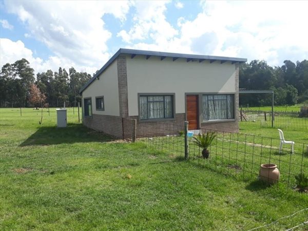 8 586 m² Land