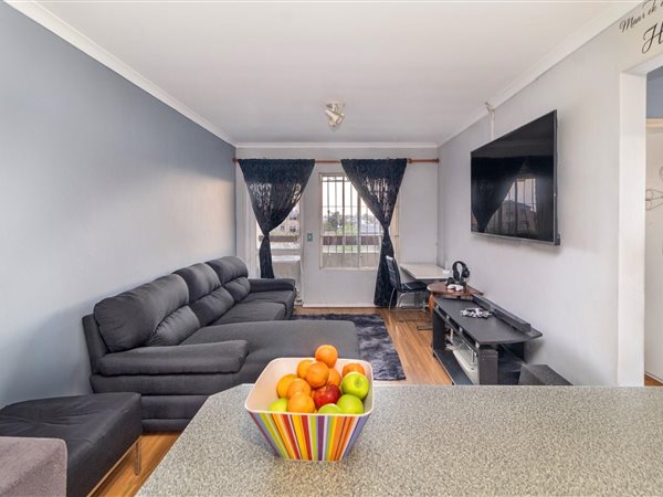 2 Bed Apartment