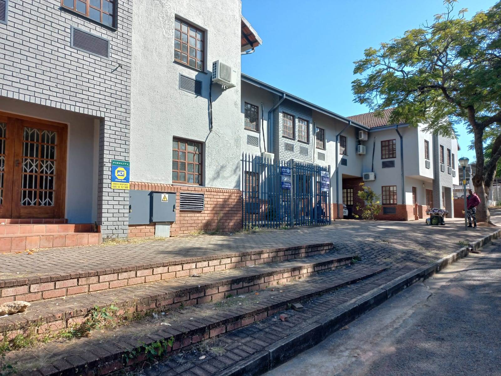 1950  m² Commercial space in Nelspruit Central photo number 3