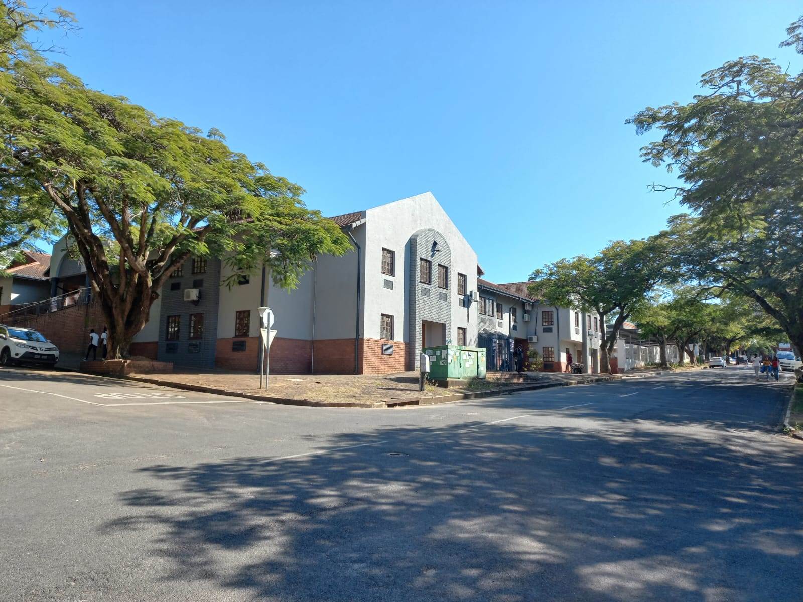 1950  m² Commercial space in Nelspruit Central photo number 2