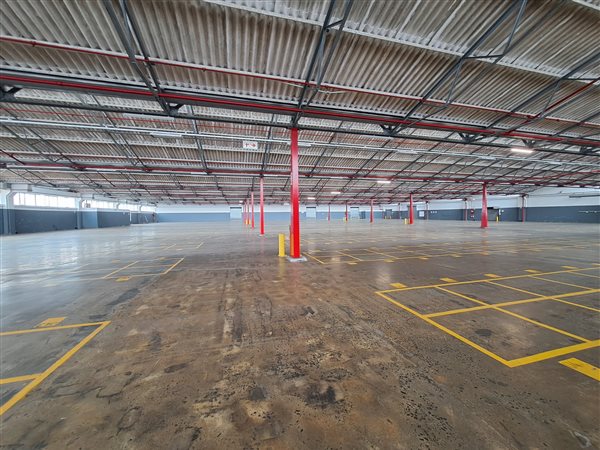 4 210  m² Industrial space