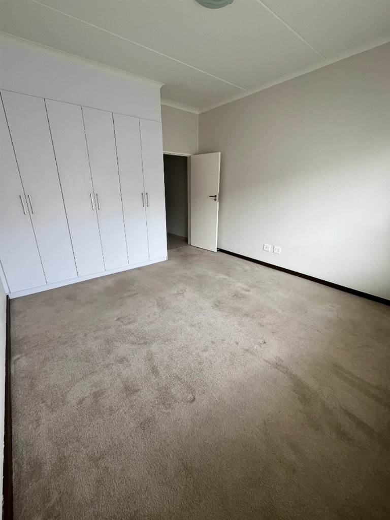 2 Bed Apartment in Kengies photo number 5