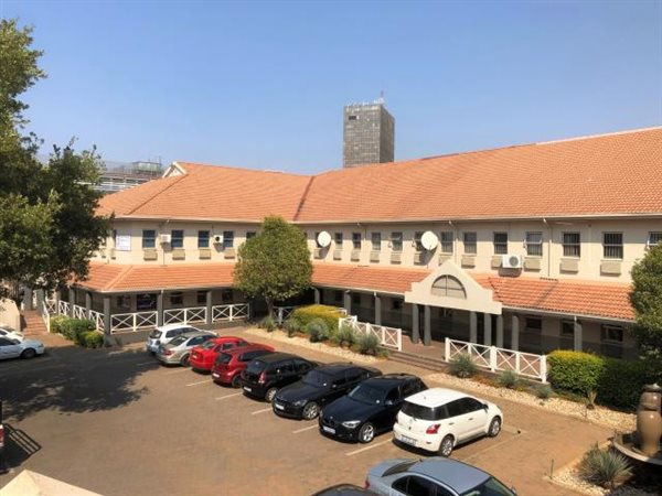 2488  m² Commercial space in Kempton Park Central
