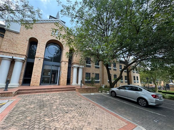 41  m² Commercial space in Sunninghill