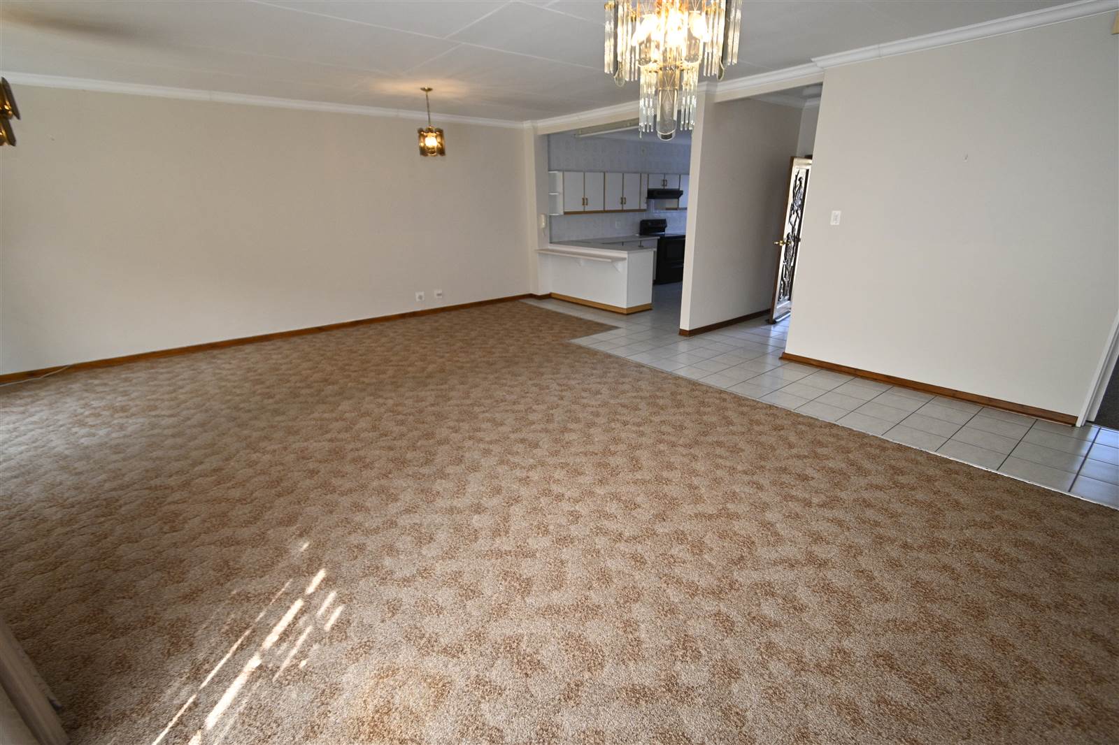 3 Bed Townhouse in Hutten Heights photo number 6