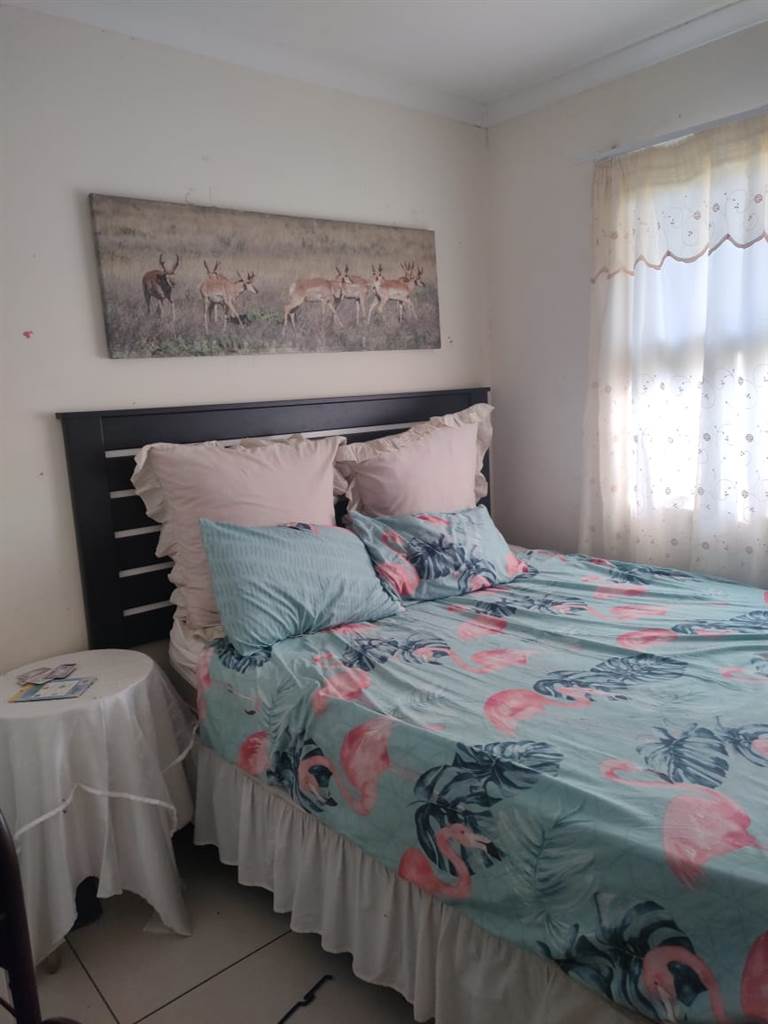 3 Bed Simplex in Nyala Park photo number 8