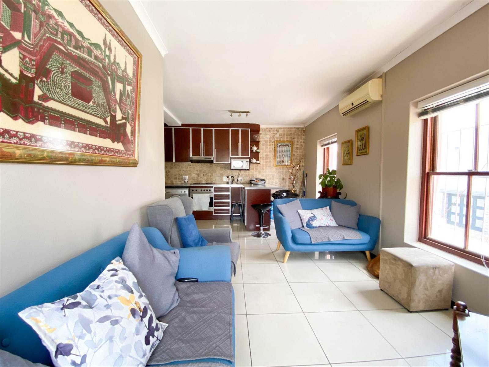 2 Bed Apartment in Bo-Kaap photo number 4