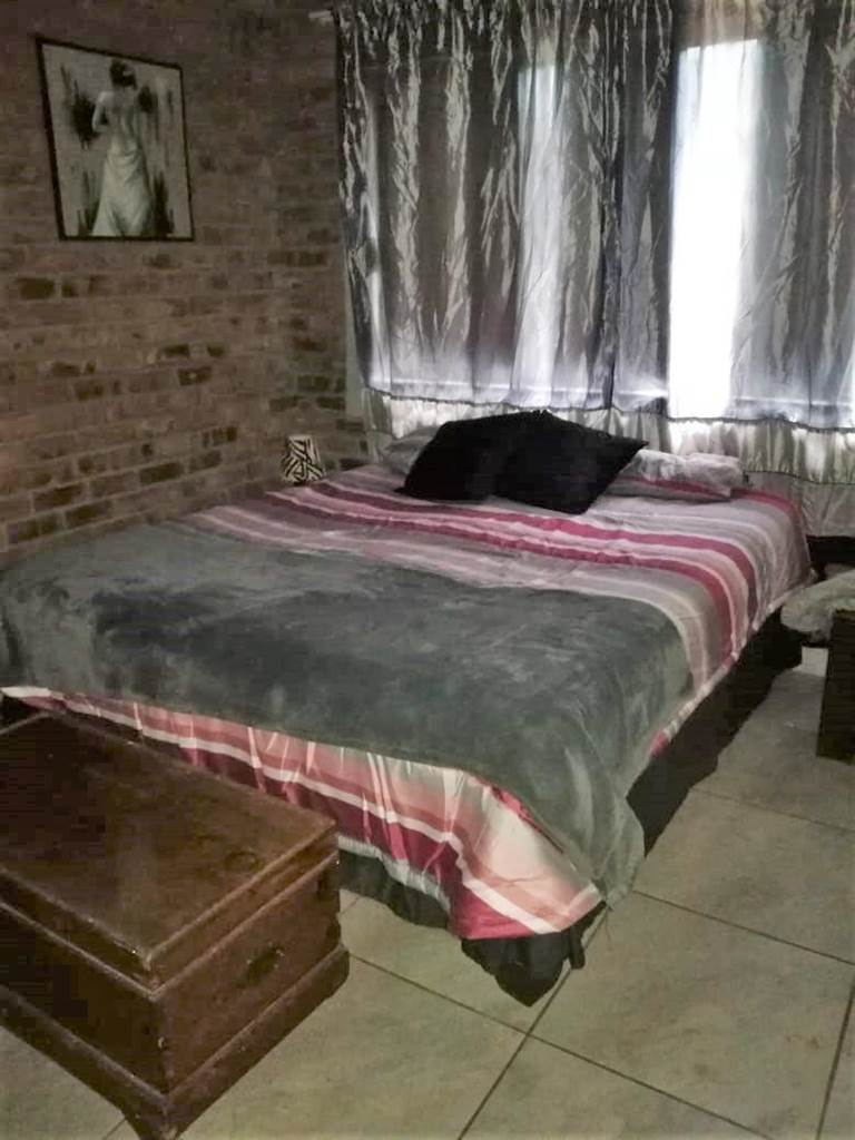 3 Bed House in Marloth Park photo number 10