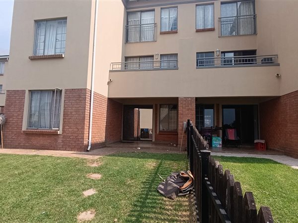 2 Bedroom Townhouse