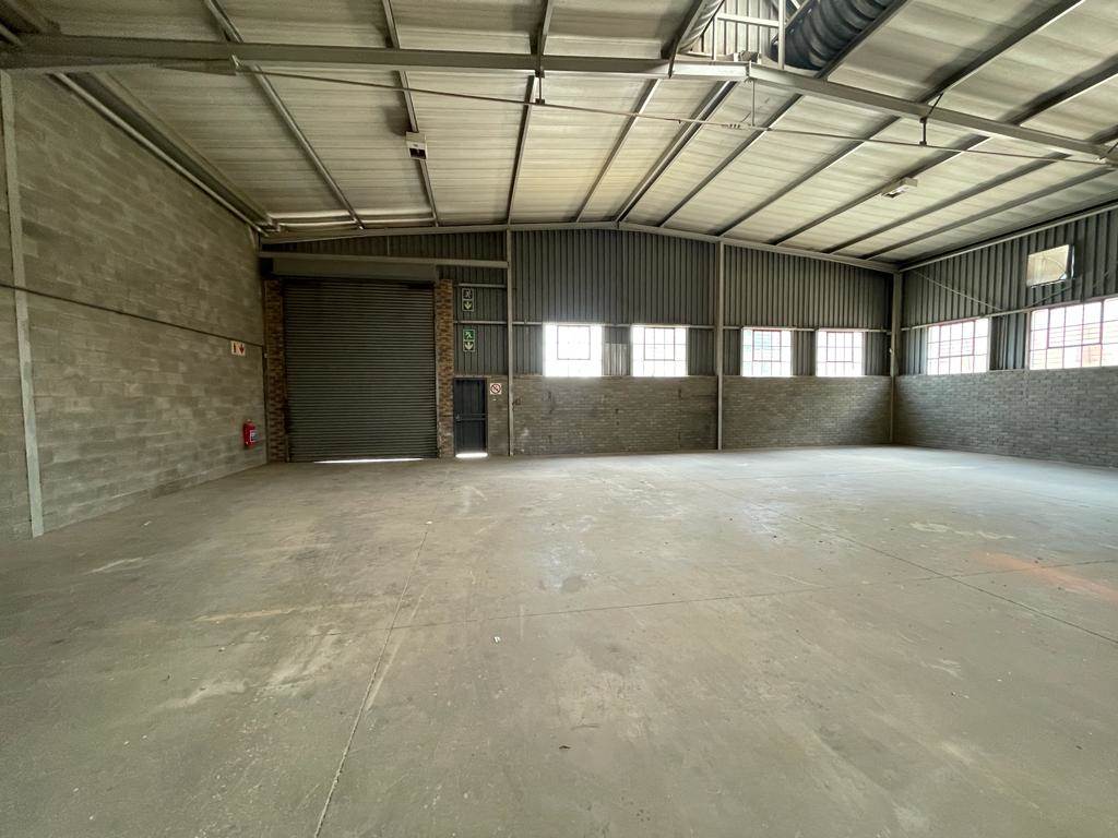 991  m² Industrial space in Kya Sands photo number 3