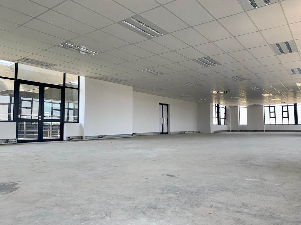 1785  m² Commercial space in Parkhaven photo number 10