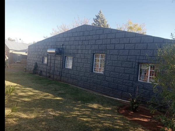 3 Bedroom House 3 Bedroom House