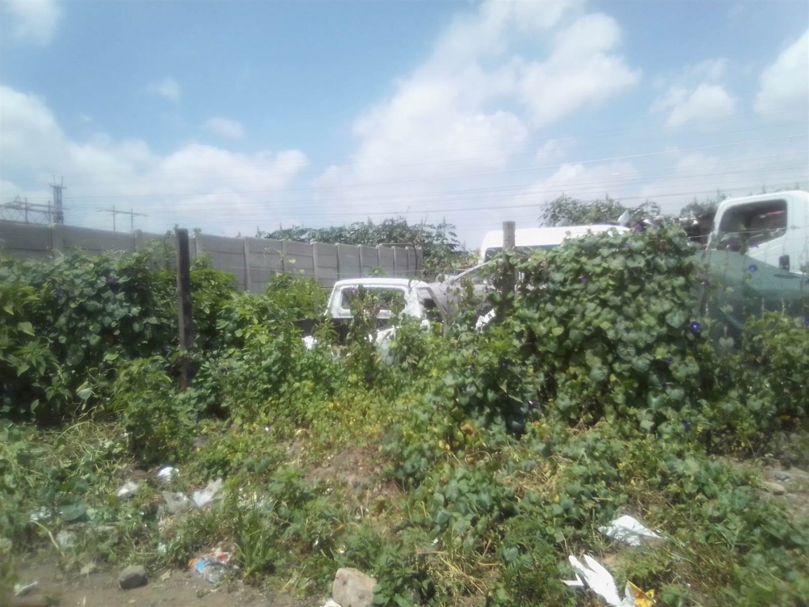420 m² Land available in Tembisa photo number 1