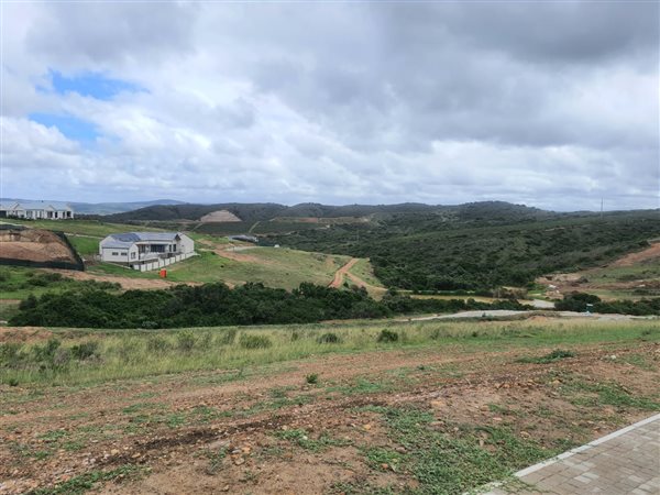 1508 m² Land available in Hartenbos
