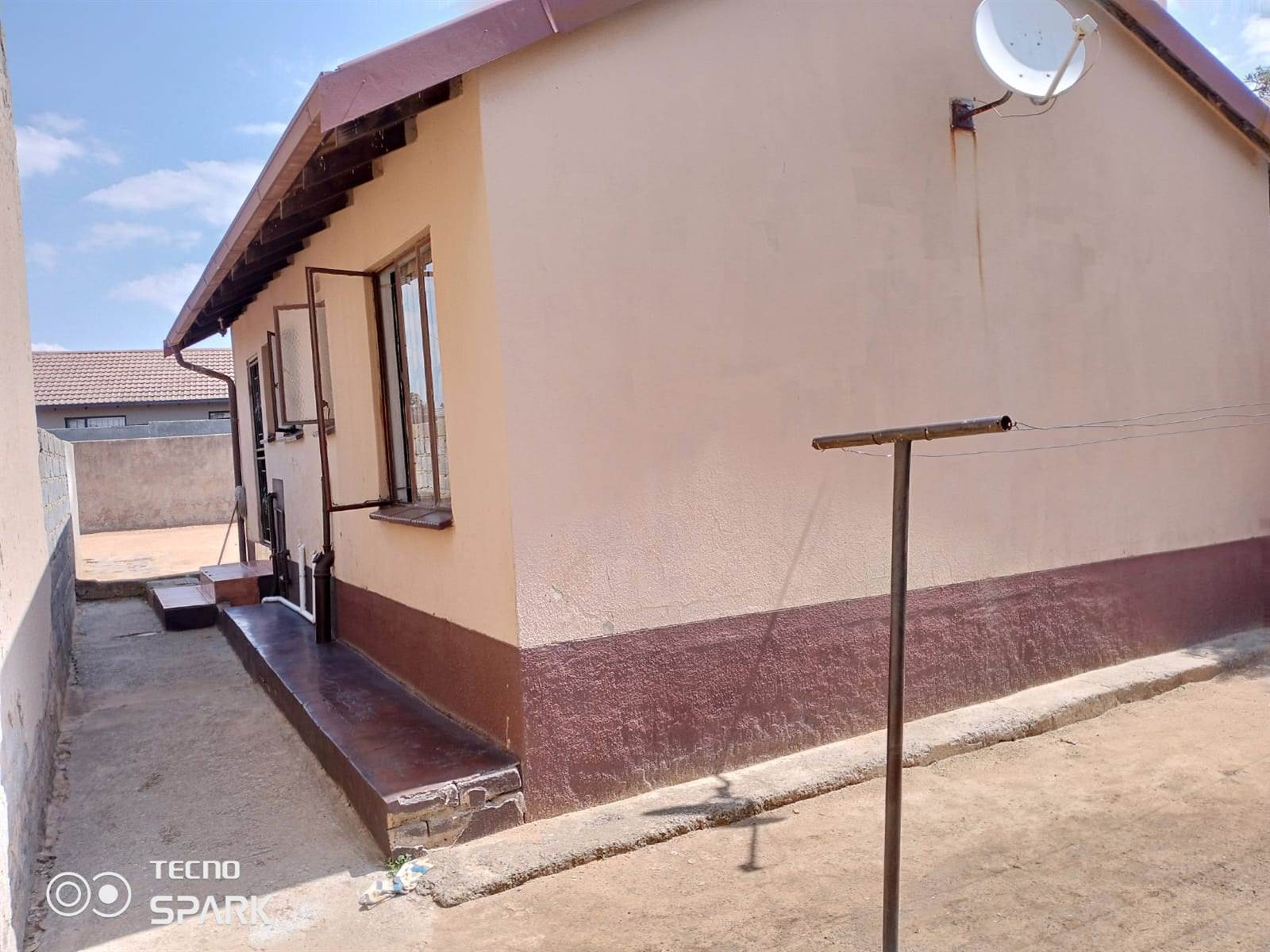 2 Bed House in Kaalfontein photo number 16