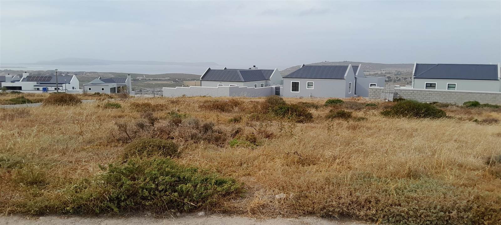750 m² Land available in Saldanha photo number 2
