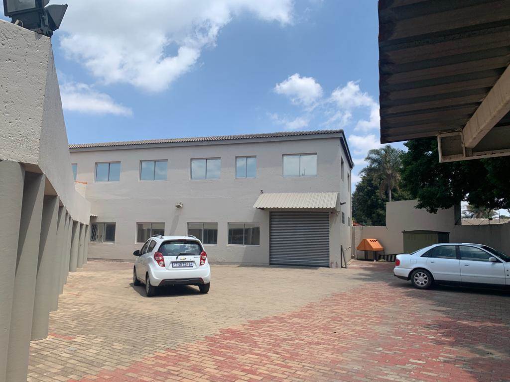 830  m² Commercial space in Boksburg Central photo number 2