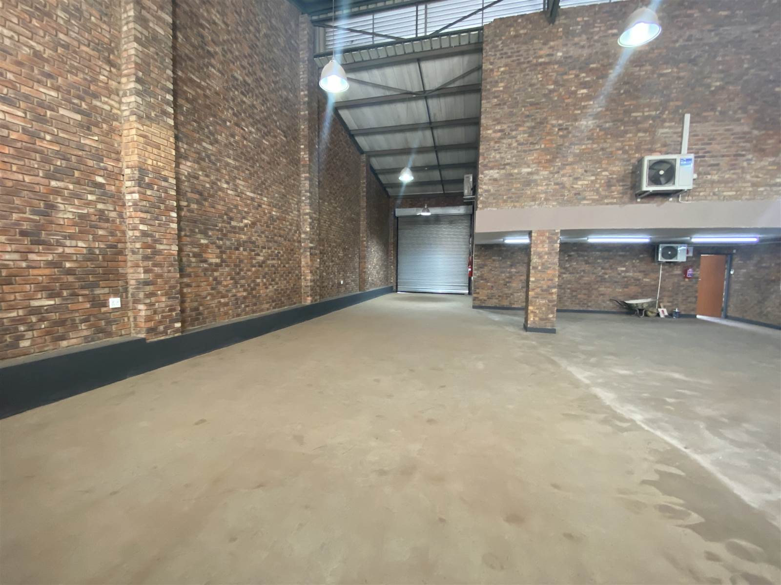 327  m² Industrial space in Olifantsfontein photo number 12