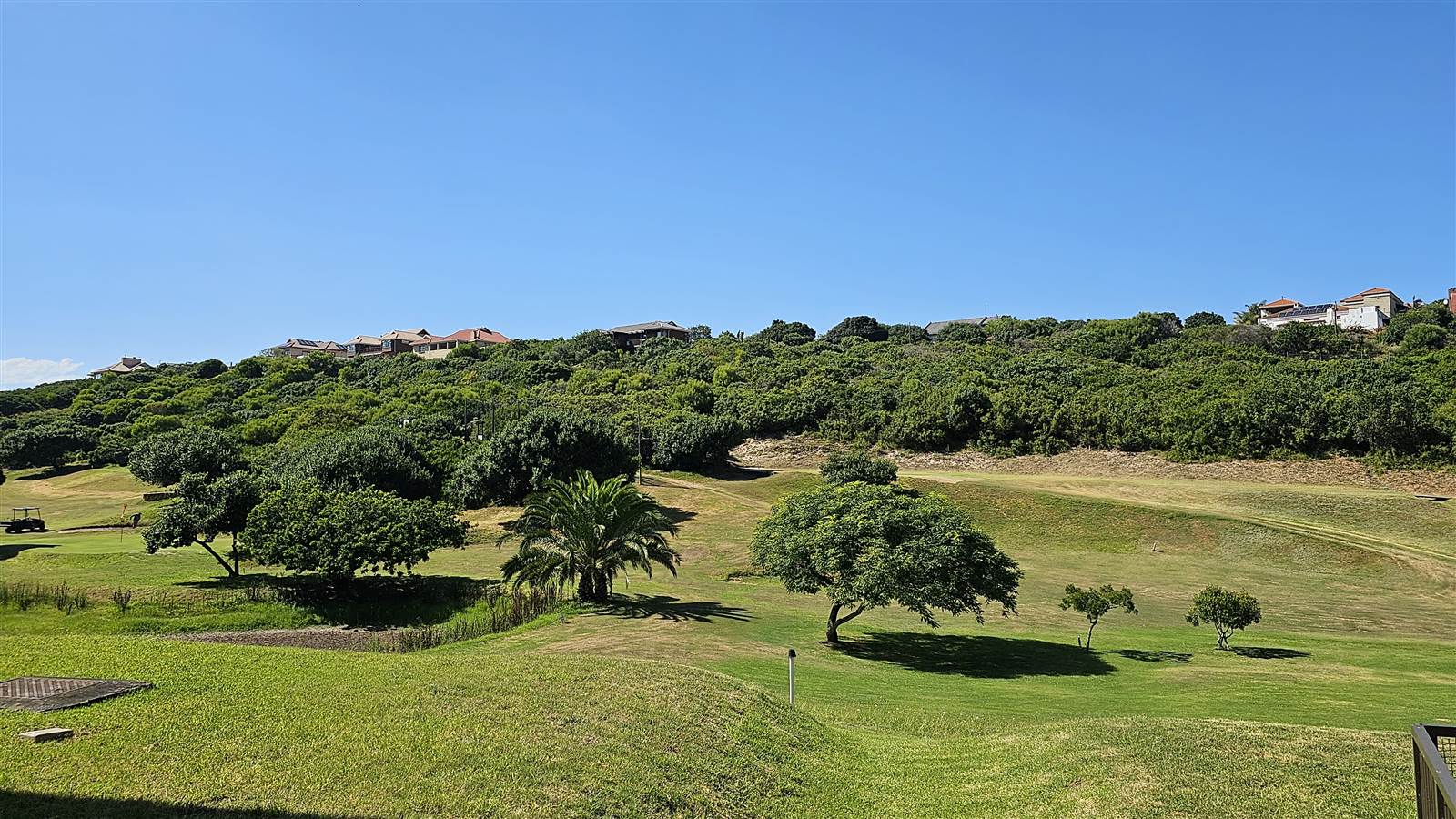 670 m² Land available in Dolphin Creek Golf Estate photo number 6