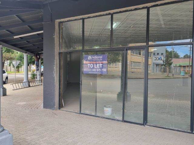 280  m² Commercial space in Bloemfontein photo number 11