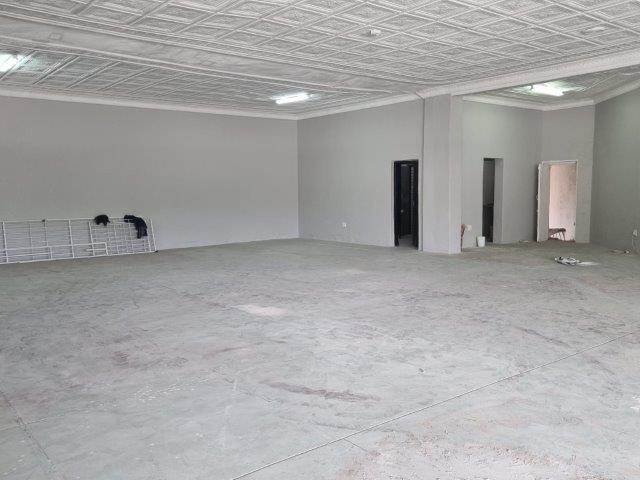 280  m² Commercial space in Bloemfontein photo number 18