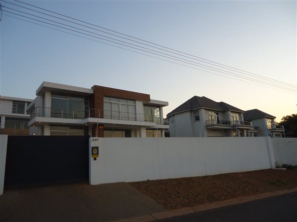 5 Bedroom House