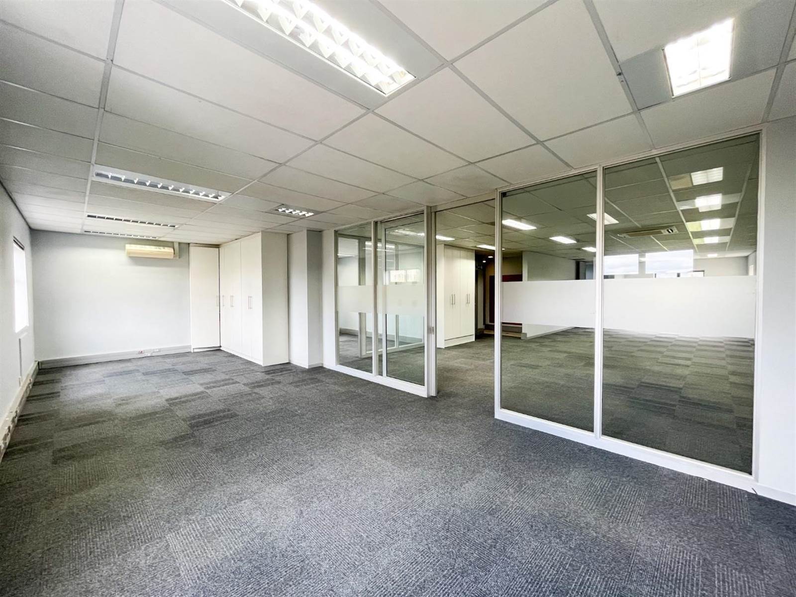 467  m² Office Space in Tyger Valley photo number 15