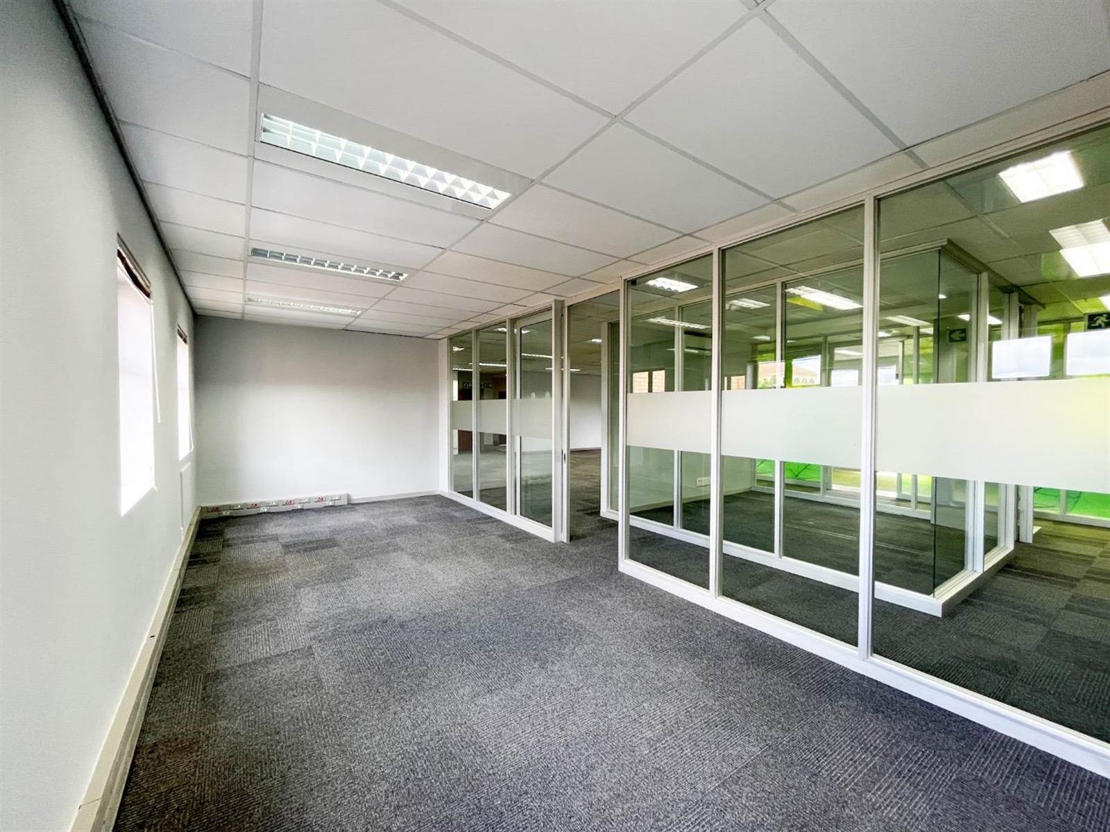 467  m² Office Space in Tyger Valley photo number 10