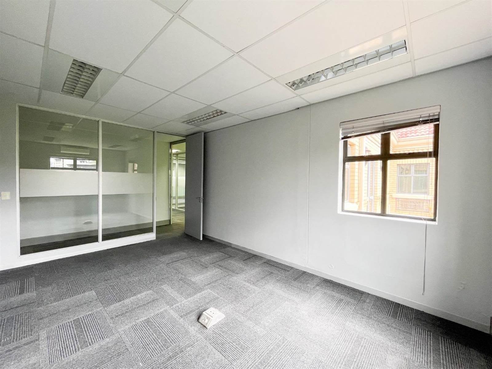 467  m² Office Space in Tyger Valley photo number 6