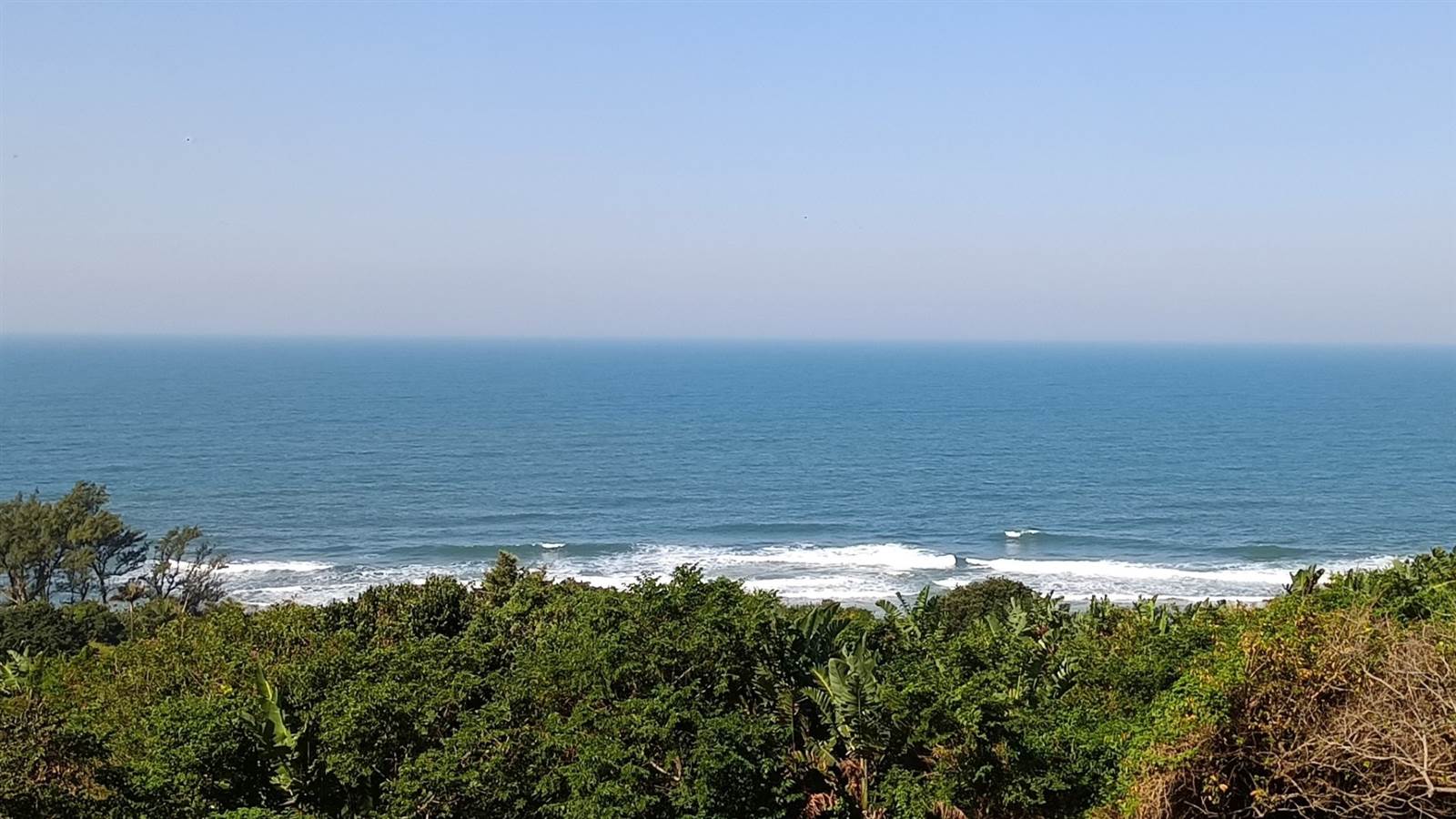 1333 m² Land available in Zinkwazi Beach photo number 1