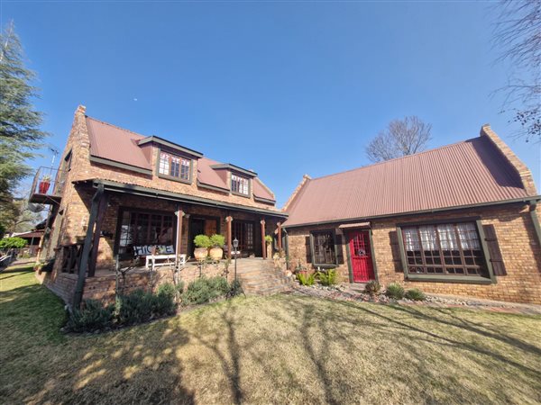 3 Bedroom House 3 Bedroom House