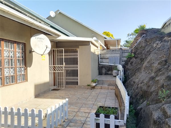 2 Bedroom Simplex