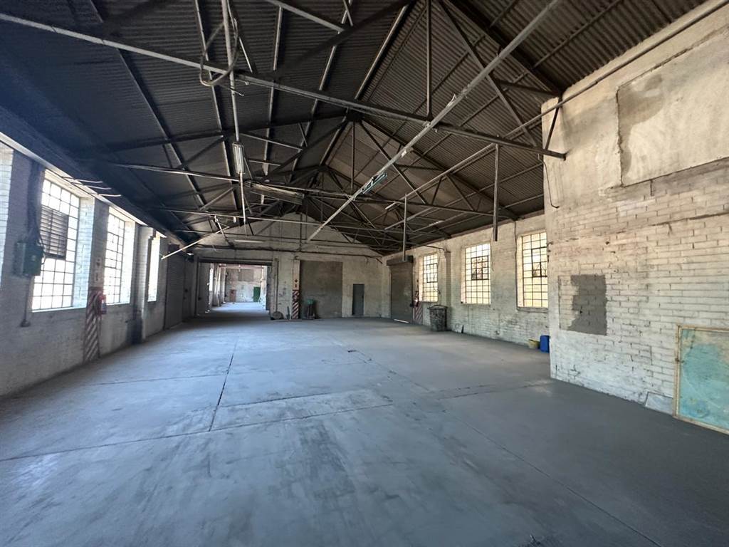 1850  m² Industrial space in Booysens Reserve photo number 6