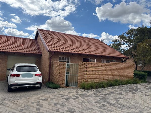 2 Bedroom House 2 Bedroom House