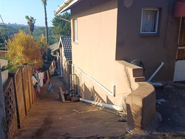 3 Bedroom House 3 Bedroom House