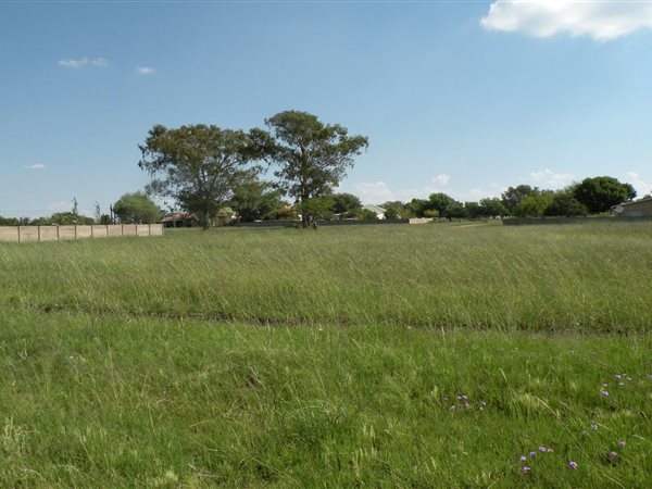 495 m² Land