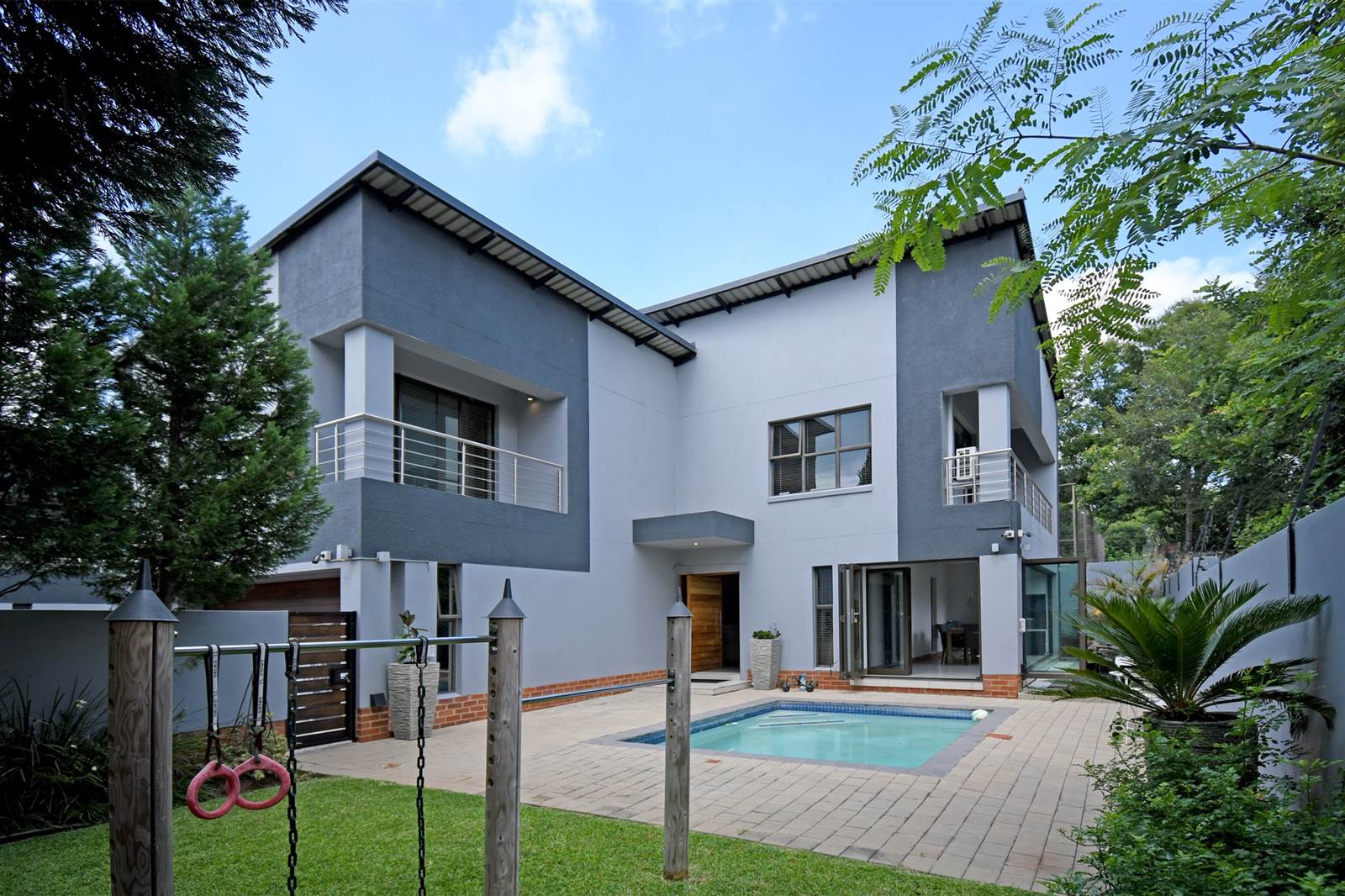 4 Bed Cluster in Bryanston photo number 1