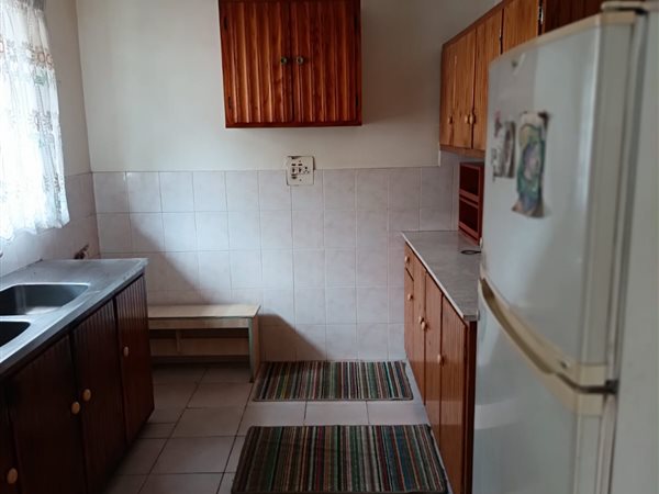 2 Bedroom House 2 Bedroom House