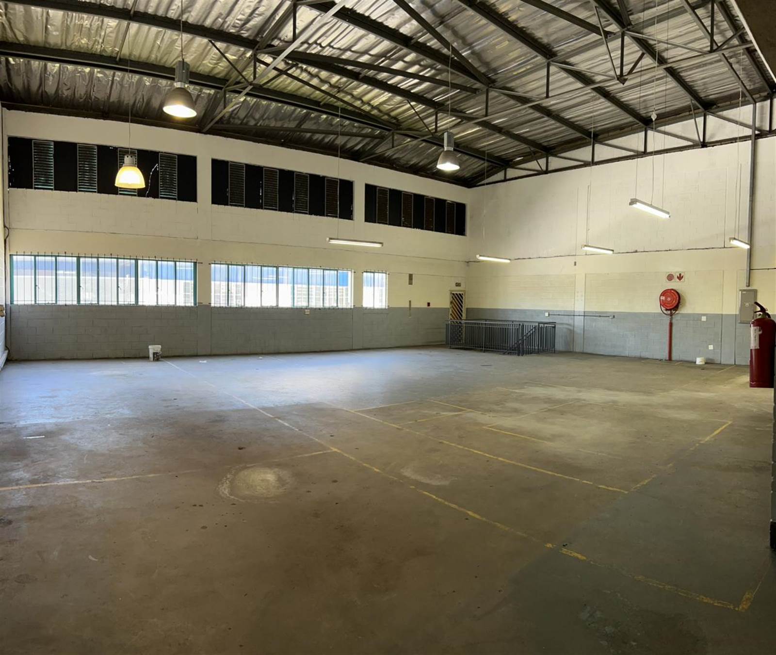 500  m² Industrial space in Wynberg photo number 7