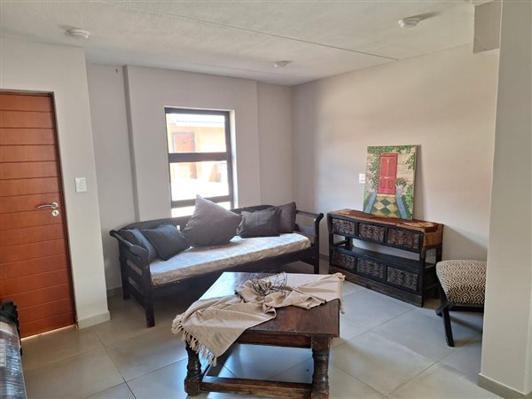 3 Bedroom Townhouse 3 Bedroom Townhouse