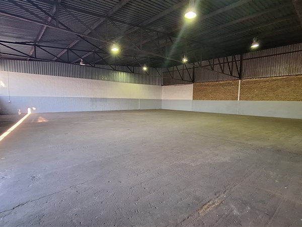 480  m² Industrial space