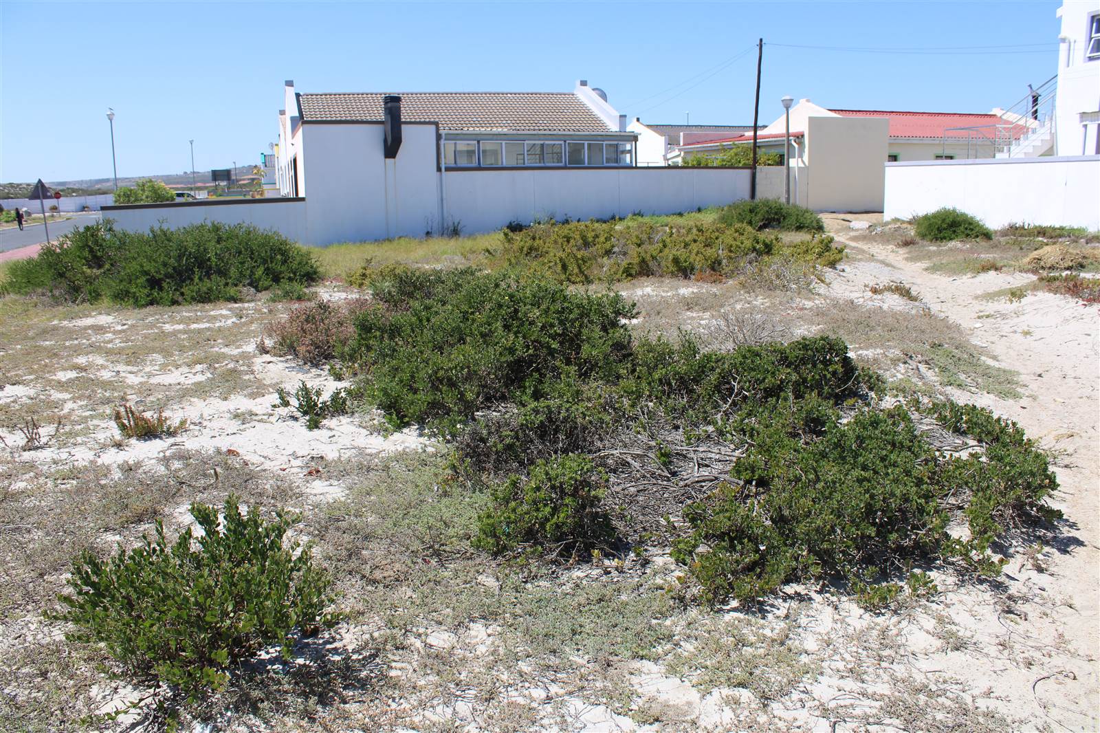 240 m² Land available in Middedorp photo number 2