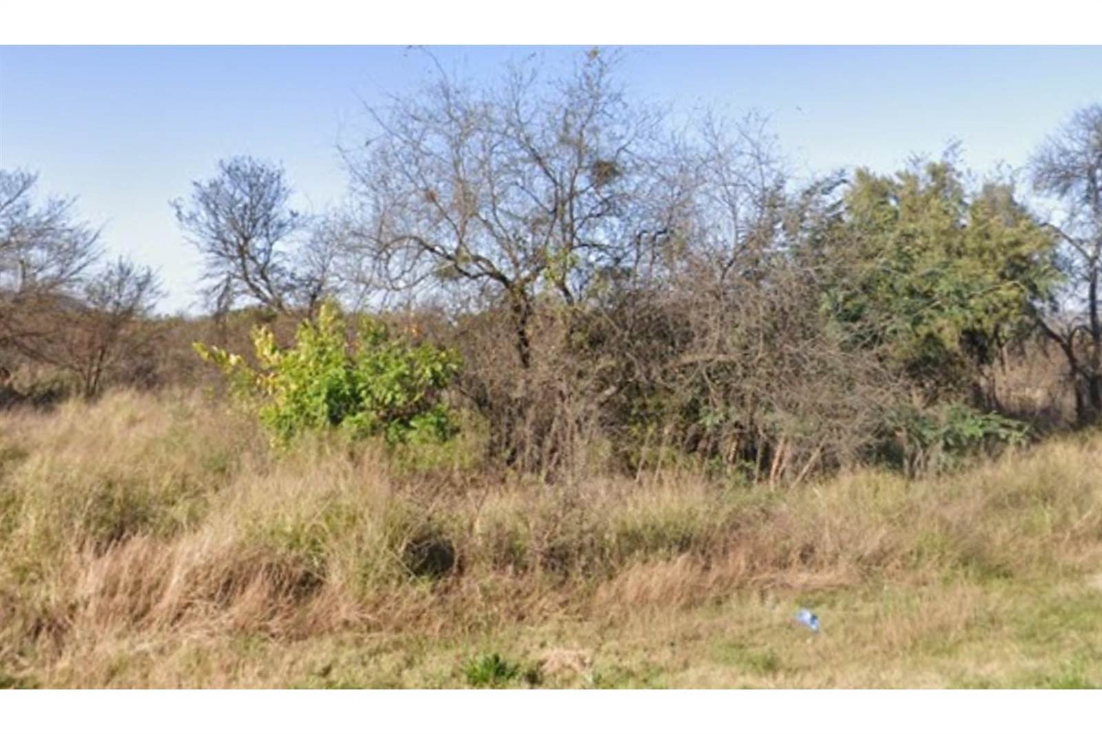 1000 m² Land available in Schoemansville photo number 5