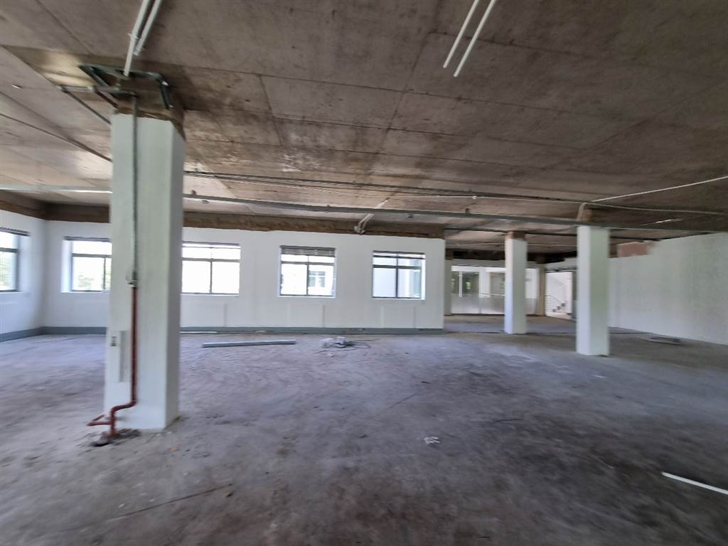 681  m² Commercial space in Hatfield photo number 12