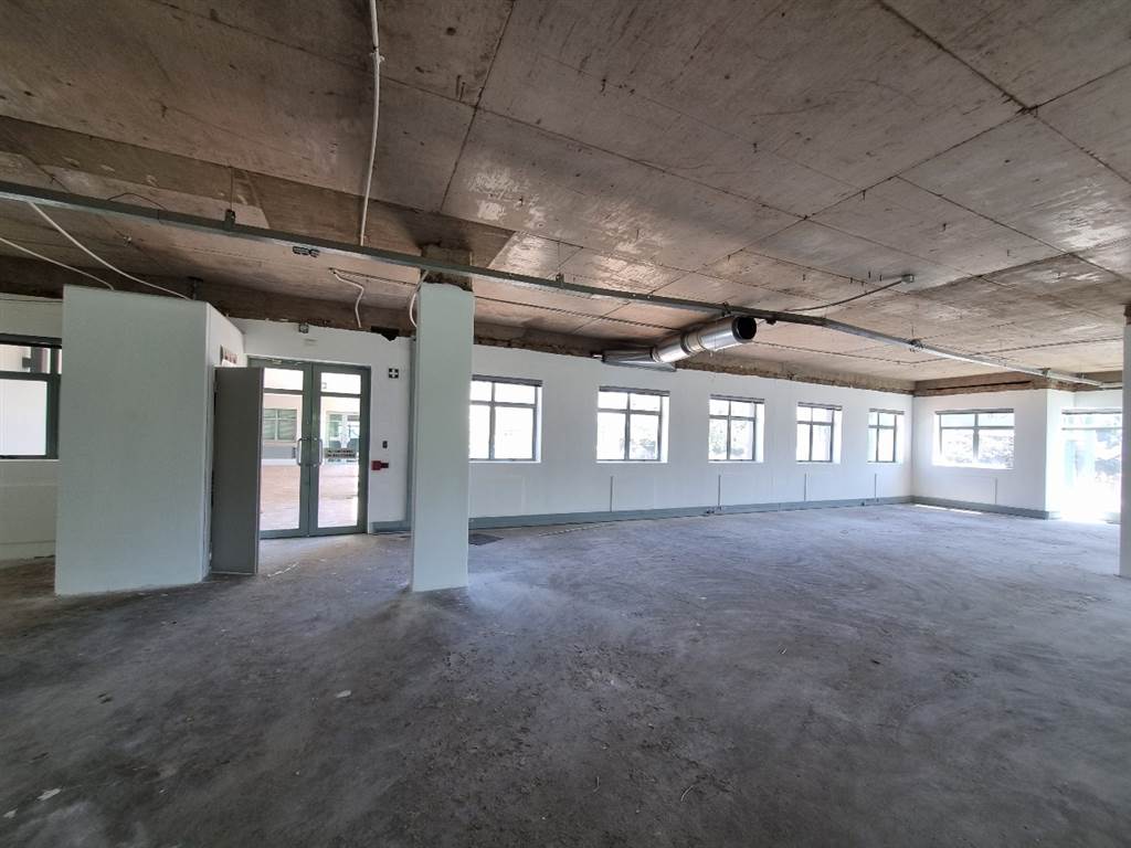 681  m² Commercial space in Hatfield photo number 6