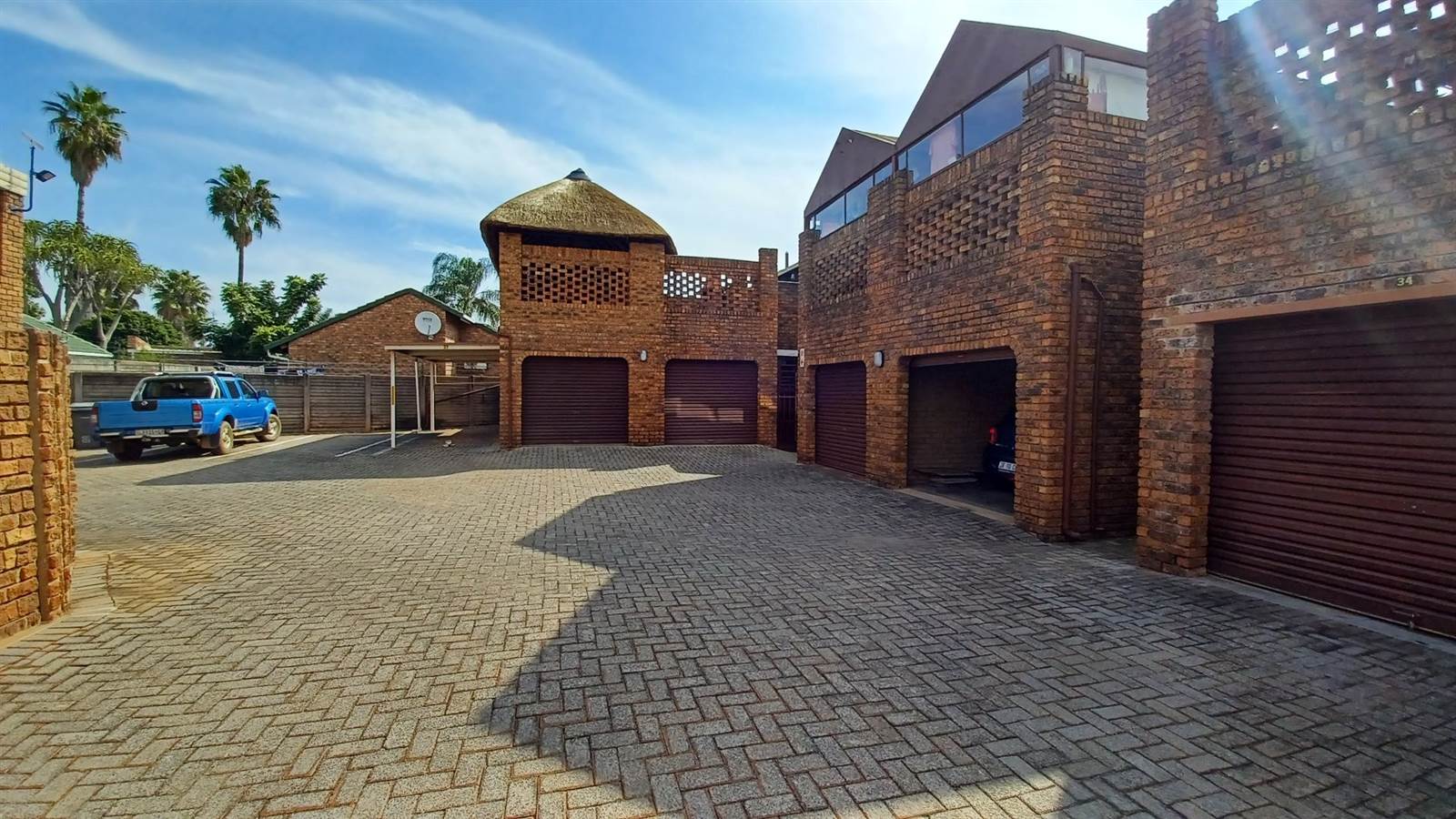 2 Bed Townhouse in Doornpoort and surrounds photo number 15
