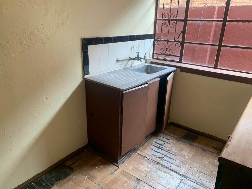 1 Bed Flat in Turffontein photo number 10