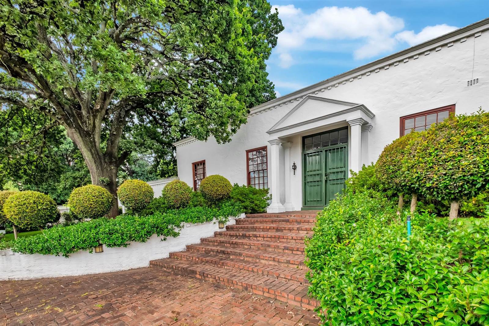 2 Bed House in Parktown North photo number 6